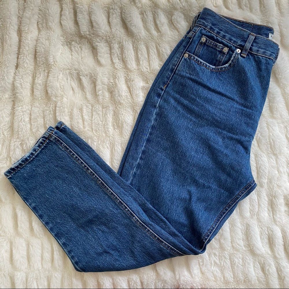 Pull&Bear High Rise Basic Mom Jeans - Picture 3 of 6